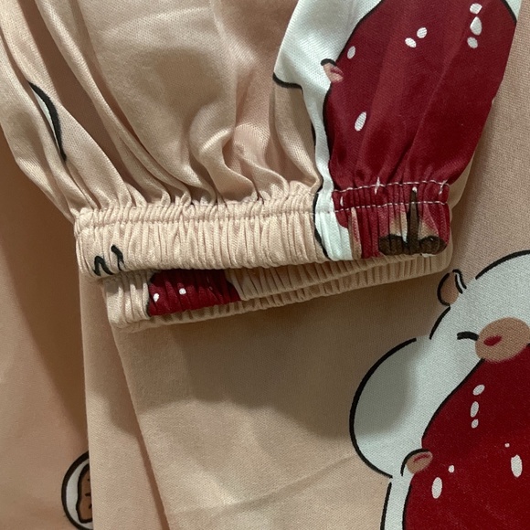 Pajama set - Picture 3 of 4